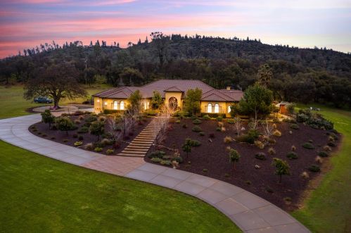 3645 Tri Family Rd, Pilot Hill, CA 95664-9227