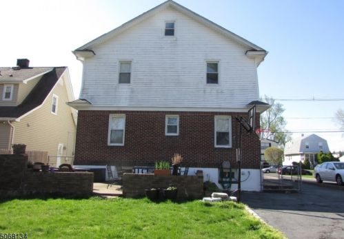 448 3rd Ave, Garwood, NJ 07027-1027