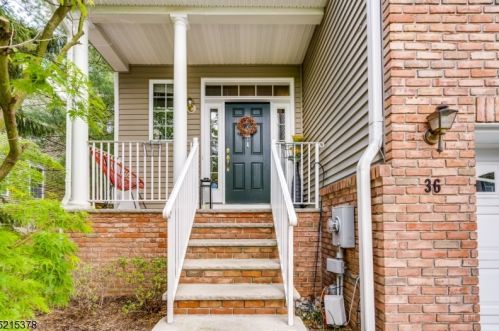 36 Kennedy Ct, Princeton NJ  08540-4637 exterior