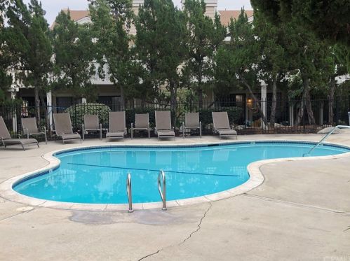 4900 Grand Ave, Covina CA  91724-1086 exterior