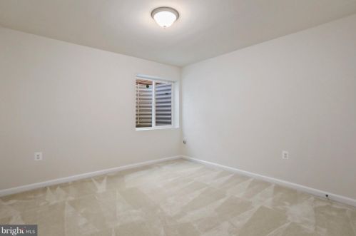 445 Lord Fairfax St, Charles Town WV  25414-2603 exterior