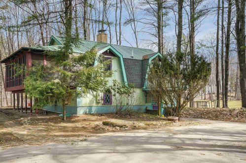 11 Stonewall Rd, Alton NH  03809-5149 exterior