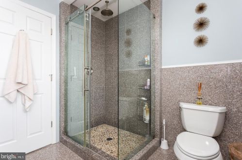 726 24 St, Philadelphia PA 19146-2540 exterior