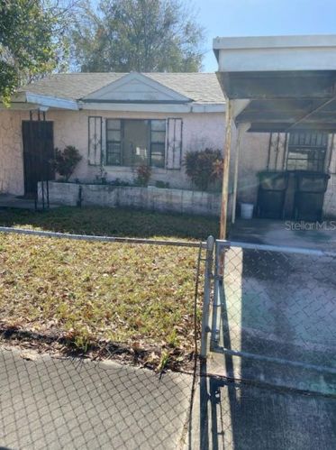 4088 Ford St, Orlando, FL 32811-4105