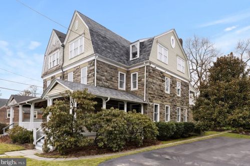 203 Highland Ave, Philadelphia, PA 19118-2808