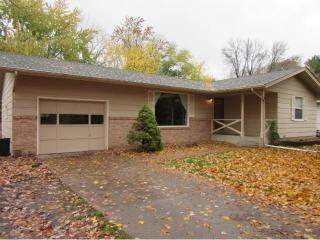 319 11th St, Hudson, WI 54016-2036