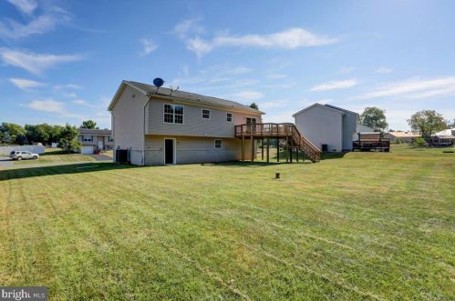 207 Pike Ct, Lees Cross Roads PA  17257-9046 exterior