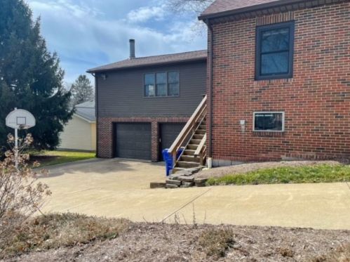 431 Vine St, New Wilmington, PA 16142-1408