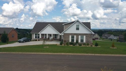 208 Duseth St, Sweetwater, TN 37874