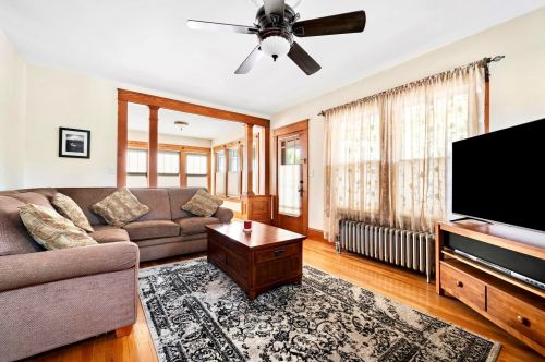 69 Allds St, Nashua NH 03060-4660 exterior