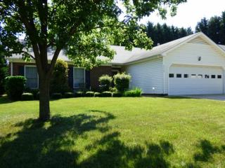 2318 Meadow Gate Dr, Greensboro, NC 27455-2479