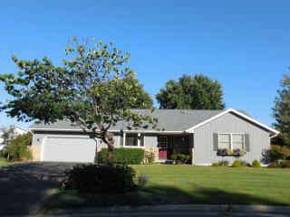 705 Meadow Ct, De Forest, WI 53532-1473