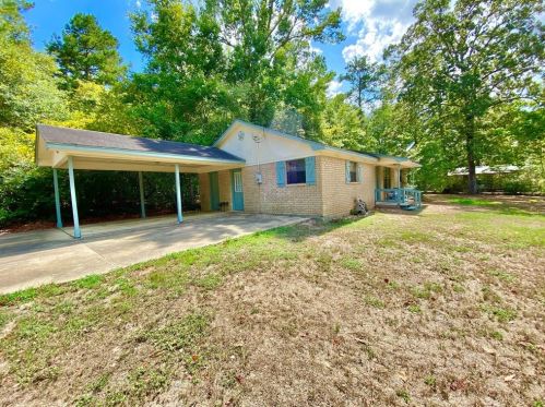 1017 27th St, Woodville, TX 75979-7759