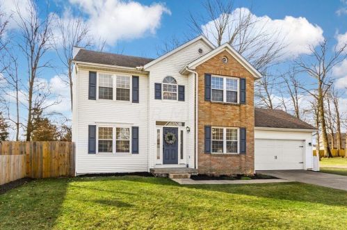 221 Bent Tree Ln, Pataskala OH  43062-8111 exterior