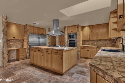 9833 Desert Cove Ave, Scottsdale AZ  85260-6219 exterior