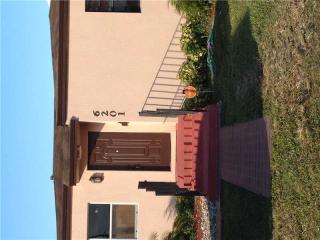 6201 20th Ter, Miami, FL 33155-2054