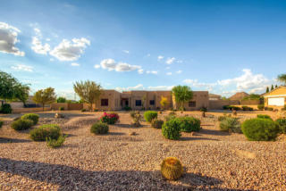 6856 Calle Lejos, Peoria AZ  85383-3220 exterior