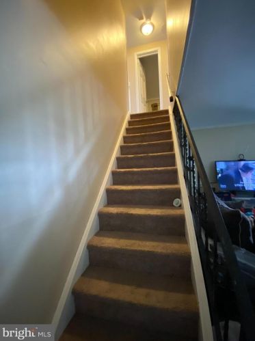 19 Mandolin Ln, Willingboro, NJ 08046-2807