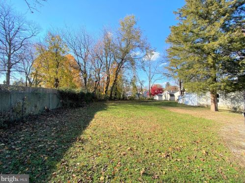 2886 Quakerbridge Rd, Trenton NJ  08619-1642 exterior