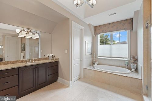 238 Valley Ridge Rd, Haverford PA  19041-2029 exterior