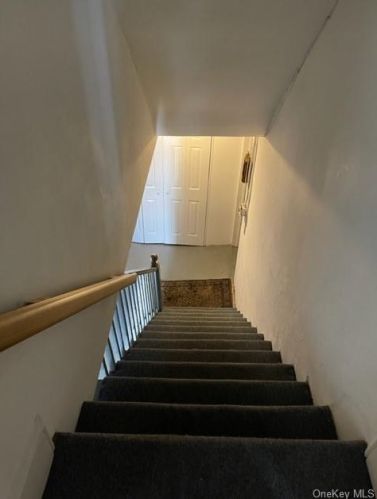 28 Parkway Cir, Mount Vernon NY  10552-1916 exterior