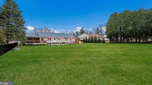 402 Cowpath Rd, Lansdale PA  19446-1516 exterior