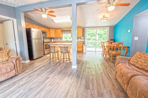 208 Gregory St, Cardington OH  43315-1114 exterior
