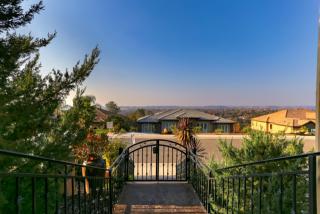 4018 Cornwall Ct, Rocklin, CA 95677-3247