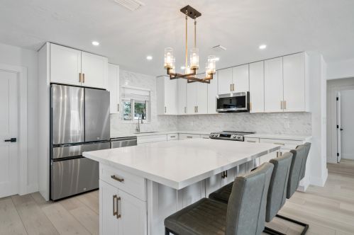 238 Lignumvitae Dr, Key Largo FL  33037-4538 exterior