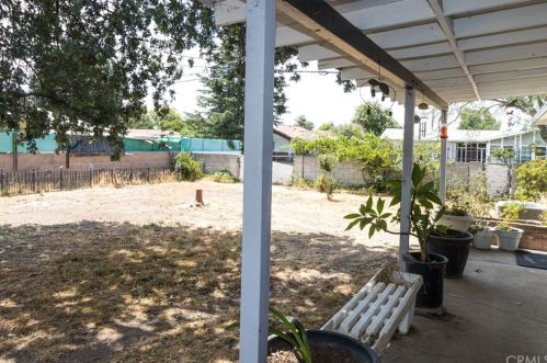 921 Sage Ave, Rialto CA  92376-4411 exterior