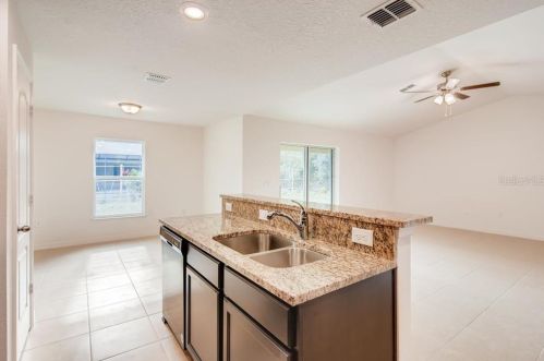 1350 Montoya Dr, Deltona, FL 32738-6946