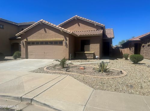 902 Dee St, Avondale AZ  85323-2777 exterior