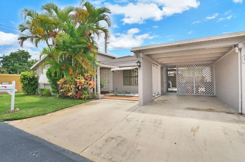 14866 Wildflower Ln, Delray Beach, FL 33446-1626