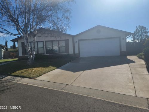 998 White Dove Dr, Santa Maria, CA 93455-6301