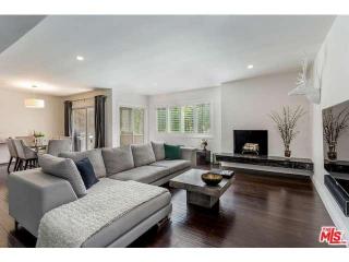451 Barrington Ave, Los Angeles, CA 90049-6431