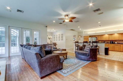 3874 Crescent Cove Pl, Tarpon Springs FL  34688-7708 exterior