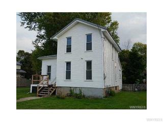 361 South Ave, Medina, NY 14103-1543