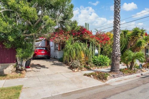 3370 Collier Ave, San Diego, CA 92116-1842