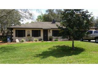 527 Leland Dr, Deltona, FL 32725-8281