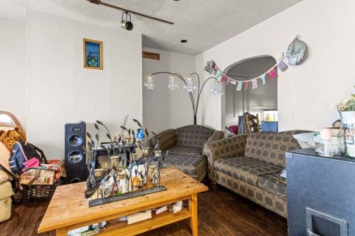 121 Bausman St, Pittsburgh, PA 15210-2007