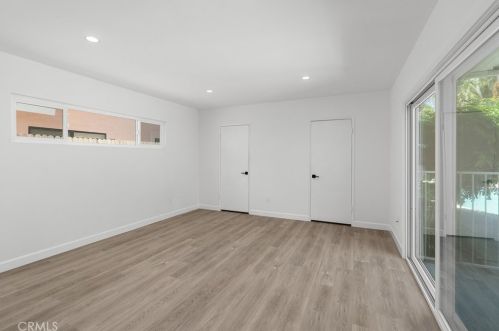 6747 Blewett Ave, Van Nuys CA  91406-6014 exterior