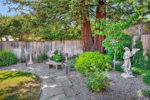 1505 Dudley Pl, Santa Rosa CA  95401-4525 exterior