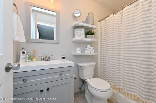 336 Briggs Ave, Lacey NJ  08731-2532 exterior