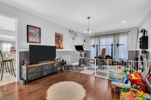 71 Harrington Cir, Willingboro NJ  08046-1823 exterior