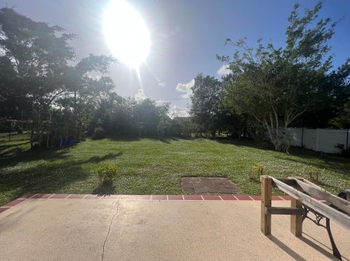 1142 Floresta Dr, Fort Pierce FL  34983-2758 exterior
