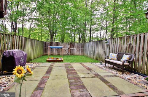 7616 Whitly Way, Lorton VA  22079-1745 exterior