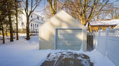 1108 8 St, Manitowoc WI 54220-2818 exterior