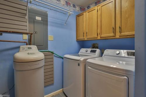 5743 Whitemarsh Dr, Macungie PA  18062-8955 exterior