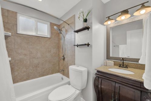 1250 Danfield Way, Vacaville CA  95687-5622 exterior