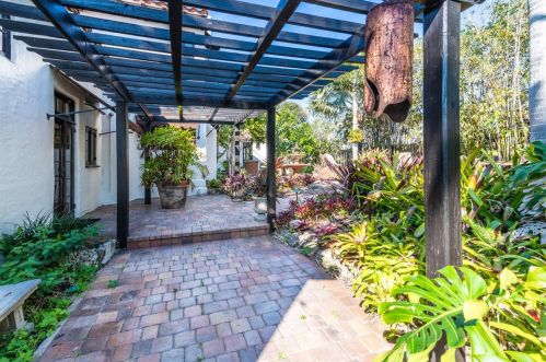 420 Ocean Dunes Rd, Daytona Beach FL  32118-4914 exterior